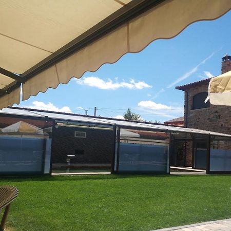 Casa Amada Con Piscina Villa Murias de Pedredo Kültér fotó
